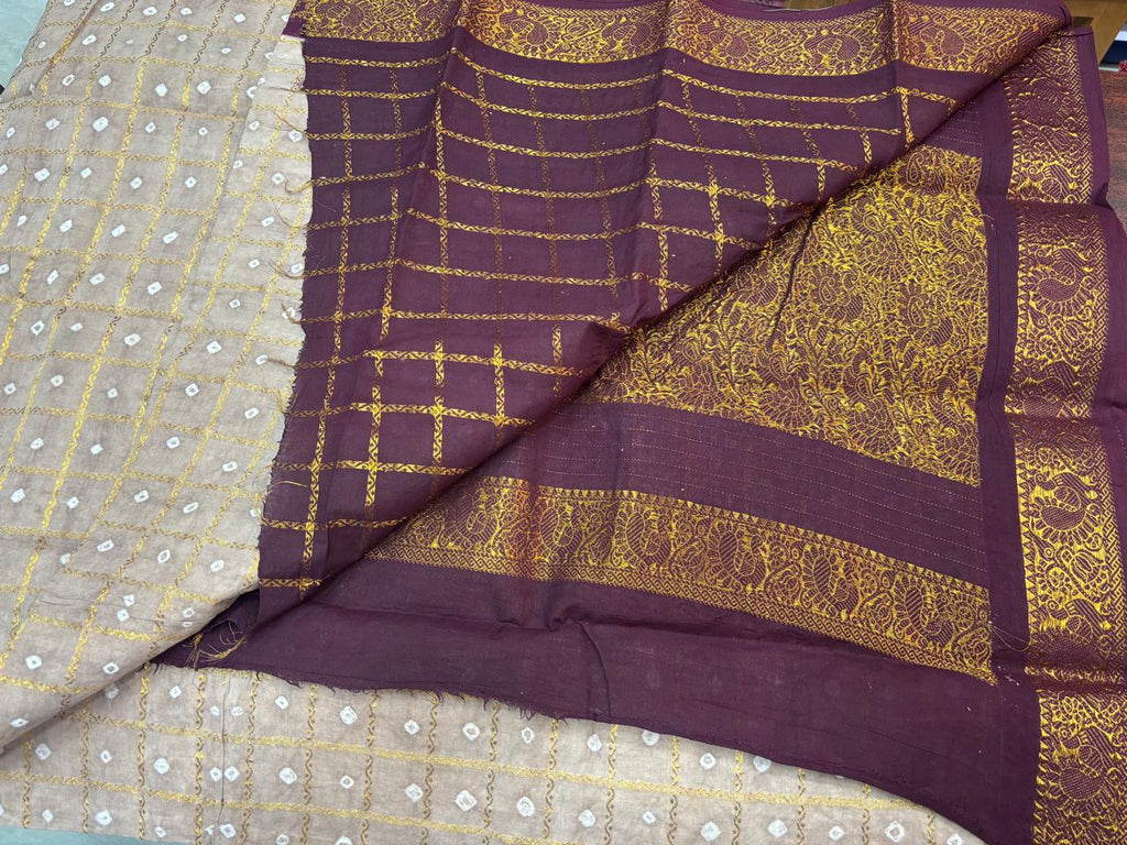 Handknot Saree with Kaikattu Design - Beige