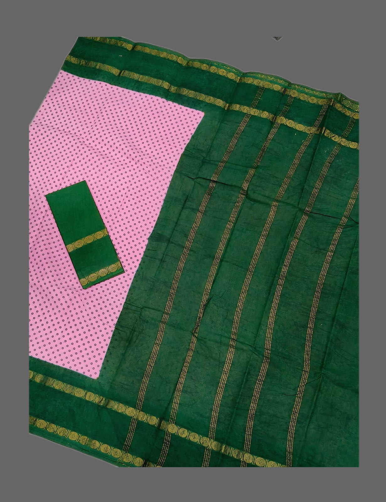 Baby Pink Madurai Sungudi Cotton Saree with Green Contrast Rettapet Border